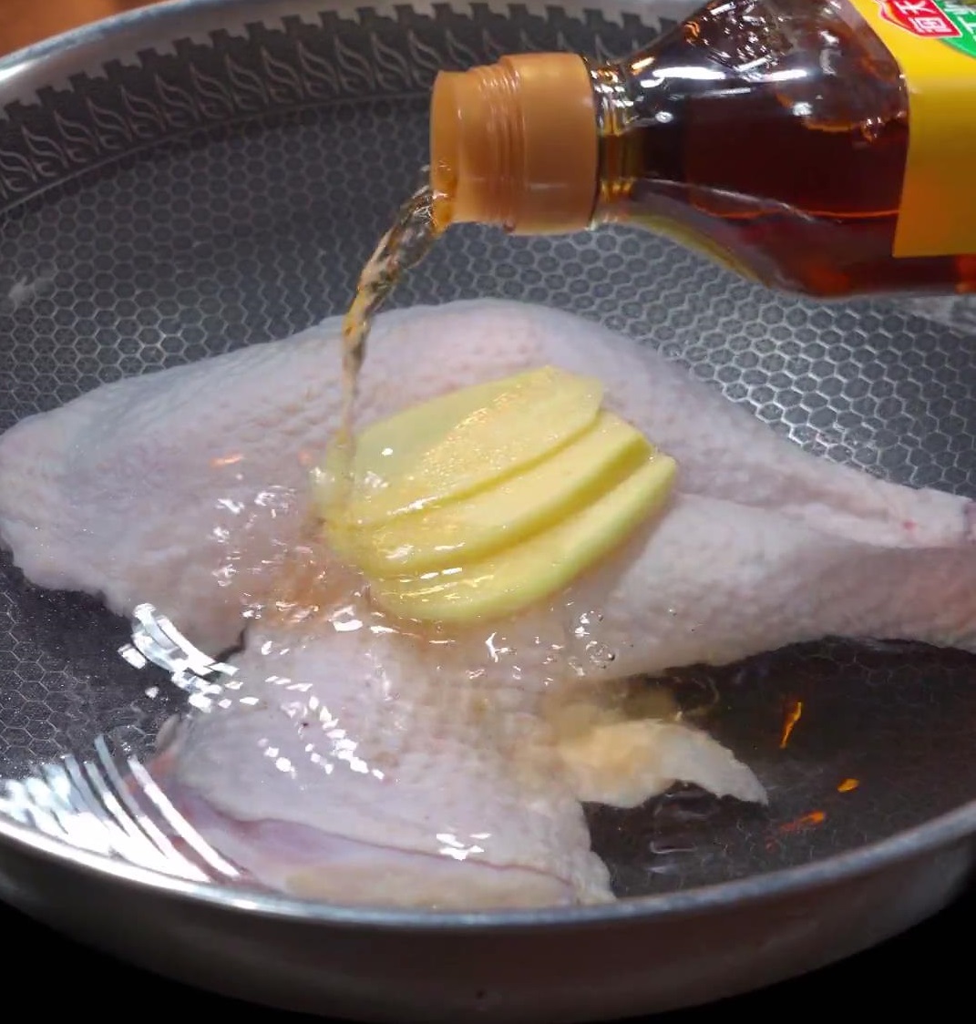 柠檬手撕鸡调料 柠檬手撕鸡的正宗家常做法(图2)